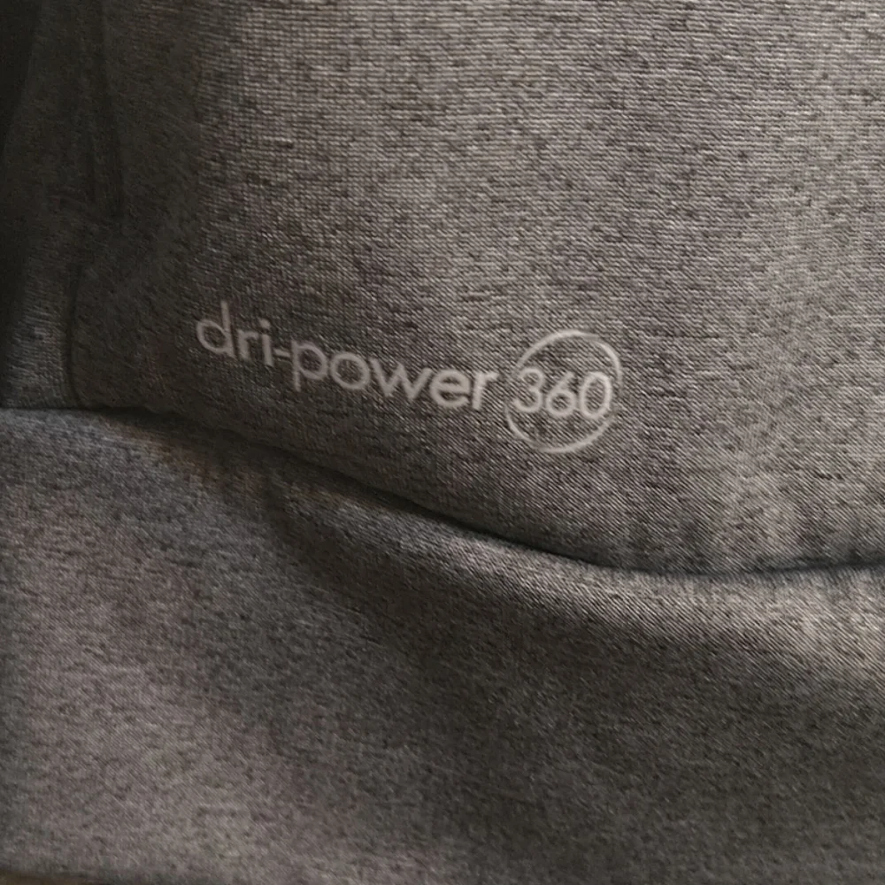 BOYS RUSSELL ATHLETIC SWEATSHIRT ♂️🧒 - Picture 5 of 6